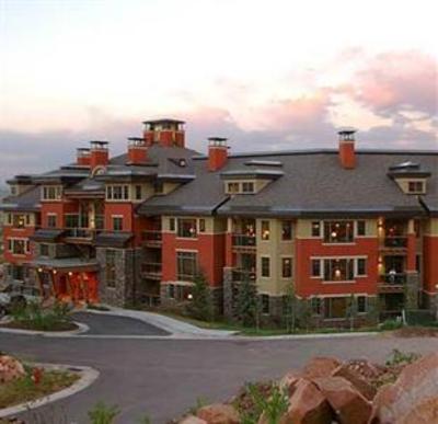 фото отеля Raintrees Miners Club Canyon Park City
