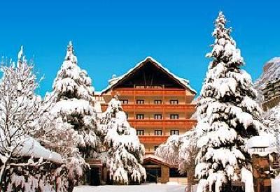 фото отеля Hotel Rutllan