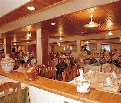 фото отеля Hotel Rutllan