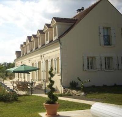 фото отеля Hotel Ferme De La Canardiere Chantilly