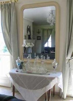 фото отеля Hotel Ferme De La Canardiere Chantilly