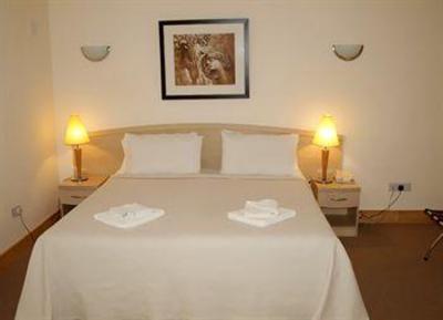 фото отеля Bella Vista Hotel & Self Catering Suites