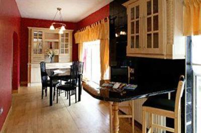 фото отеля Bella Vista Hotel & Self Catering Suites