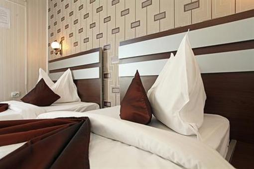 фото отеля Pension Mora Cluj-Napoca