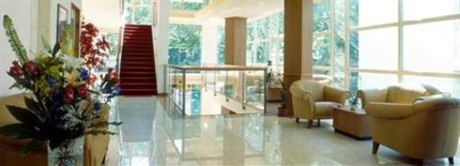 фото отеля Remin Plaza Hotel