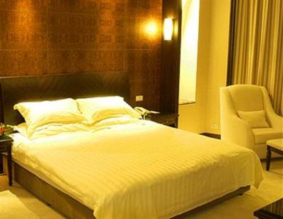фото отеля Tongxiang International Hotel