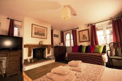 фото отеля The Blacksmith's House Bed and Breakfast Brockenhurst