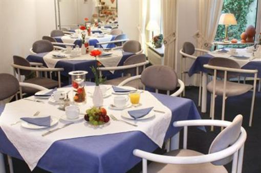 фото отеля Hotel Pilar Garni