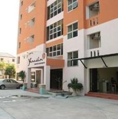 фото отеля Yanadin Serviced Apartments