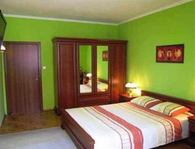 фото отеля Mladost Apartment Sofia