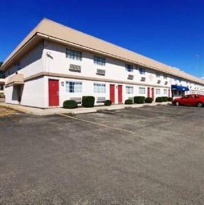 фото отеля Americas Best Value Inn/Huber Heights