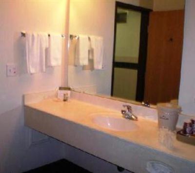 фото отеля AmericInn Lodge & Suites Oscoda _ AuSable River