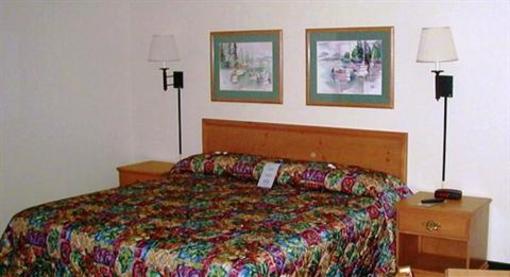 фото отеля AmericInn Lodge & Suites Oscoda _ AuSable River