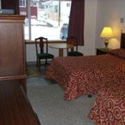 фото отеля Breakwater Inn