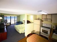 Makai Beach Lodge