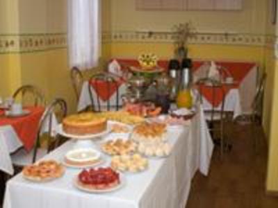 фото отеля Fenix Flat Hotel
