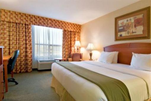 фото отеля Holiday Inn Express Hotel Vancouver Metrotown
