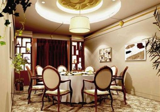фото отеля Century Crown Hotel