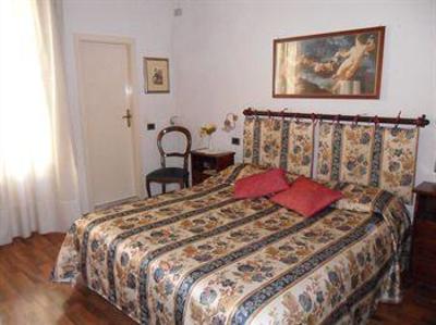 фото отеля Piccolo Hotel Florence