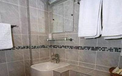 фото отеля East Beach Guest House