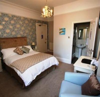 фото отеля East Beach Guest House