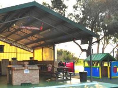 фото отеля Mandurah Caravan and Tourist Park