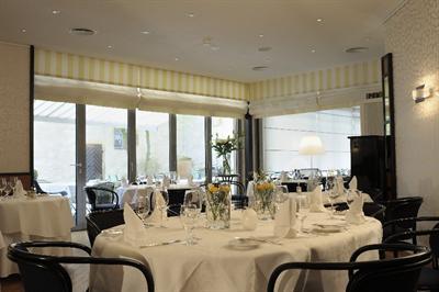 фото отеля Hotel Restaurant Reuter Rheda-Wiedenbruck