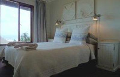 фото отеля Brenton On Sea Cottages