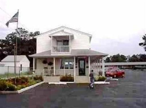 фото отеля Birchwood Motel