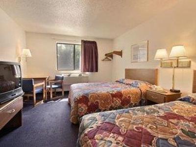 фото отеля Super 8 Motel Steubenville