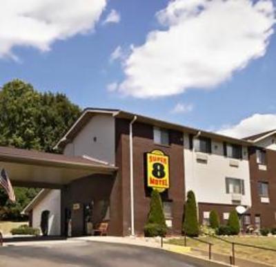 фото отеля Super 8 Pittsburgh Airport