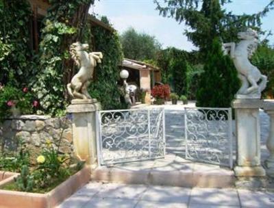 фото отеля Villa Squadra Bed And Breakfast Le Tignet