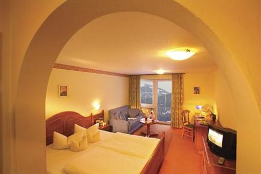 фото отеля Wellvitalhotel Bergblick