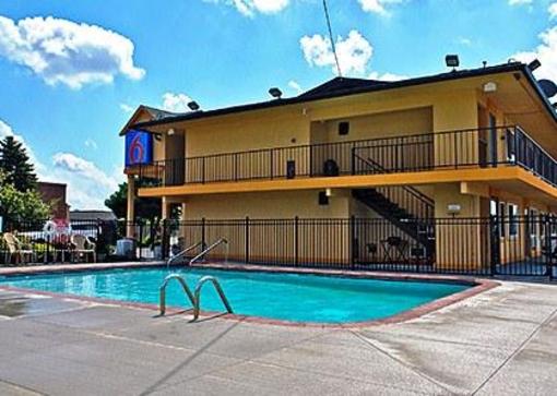 фото отеля Motel 6 Oshkosh