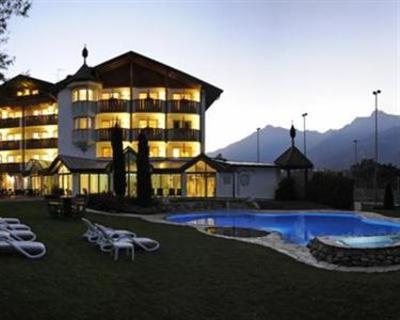 фото отеля Hotel Burggräfler-Hof Merano
