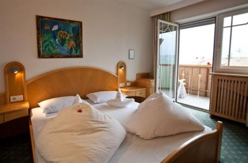 фото отеля Hotel Burggräfler-Hof Merano