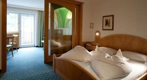 фото отеля Hotel Burggräfler-Hof Merano