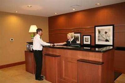 фото отеля Hampton Inn & Suites Greeley