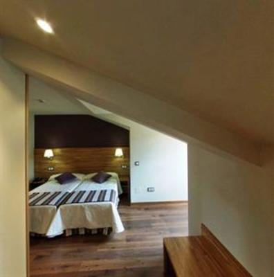 фото отеля Hotel Don Paco Llanes
