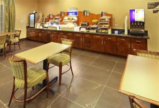 фото отеля Baymont Inn & Suites Carthage