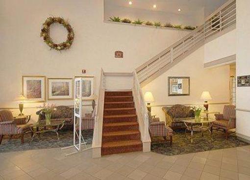 фото отеля Comfort Inn Concord