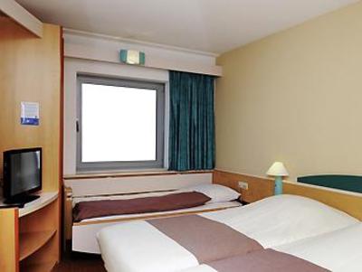 фото отеля Hotel Ibis Grenoble Universite Gieres