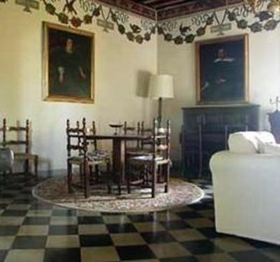 фото отеля Castello di Montalto