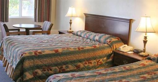 фото отеля Bide A Wee Inn & Cottages Pacific Grove