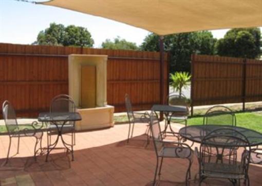 фото отеля EconoLodge Motel Woongarra