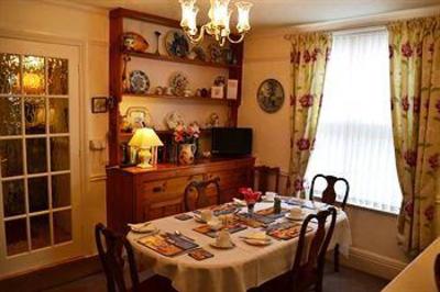фото отеля Knights Rest