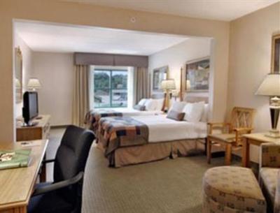 фото отеля Wingate by Wyndham Mechanicsburg