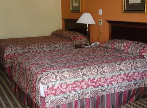фото отеля American Host Motel