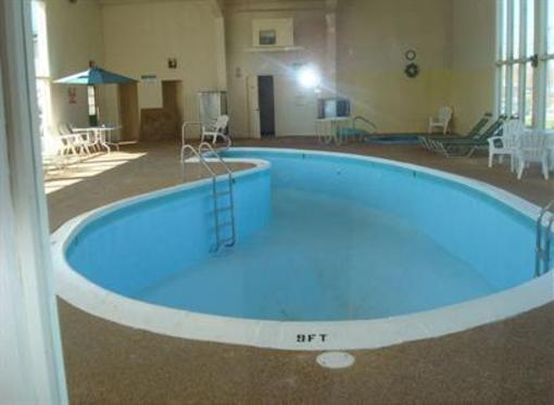 фото отеля American Host Motel