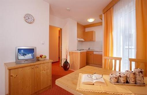фото отеля Haus Martinshof Pension Hotel Obergurgl